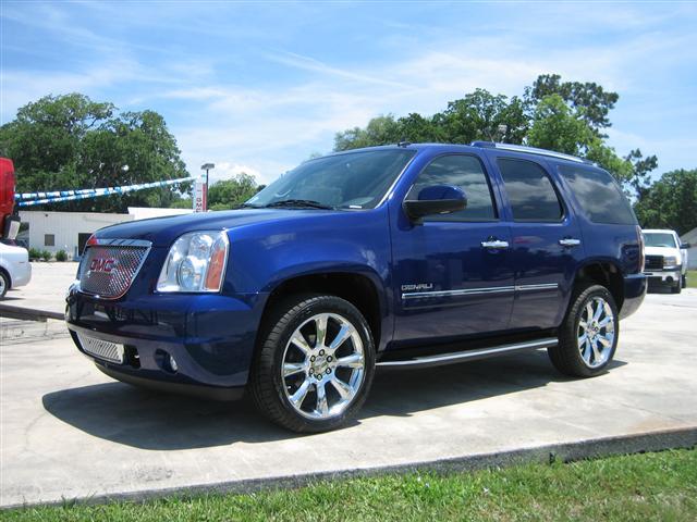 GMC Yukon XCAB XL 4X4 Sport Utility