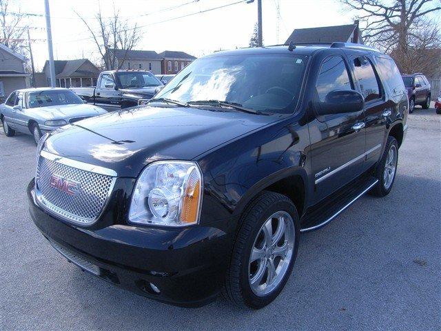 GMC Yukon EX Sedan 4D Sport Utility