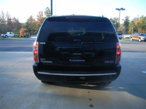 GMC Yukon 2010 photo 5