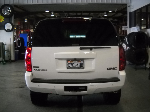 GMC Yukon 2011 photo 4