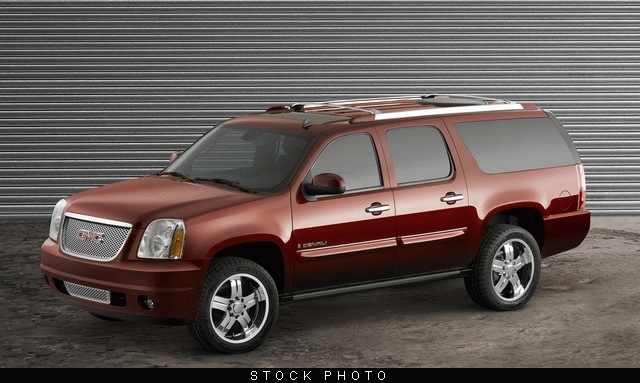 GMC Yukon 2011 photo 3