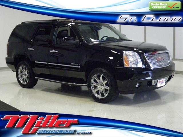 GMC Yukon 2011 photo 3