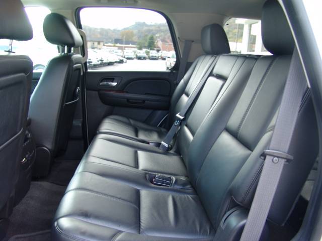 GMC Yukon 2011 photo 5