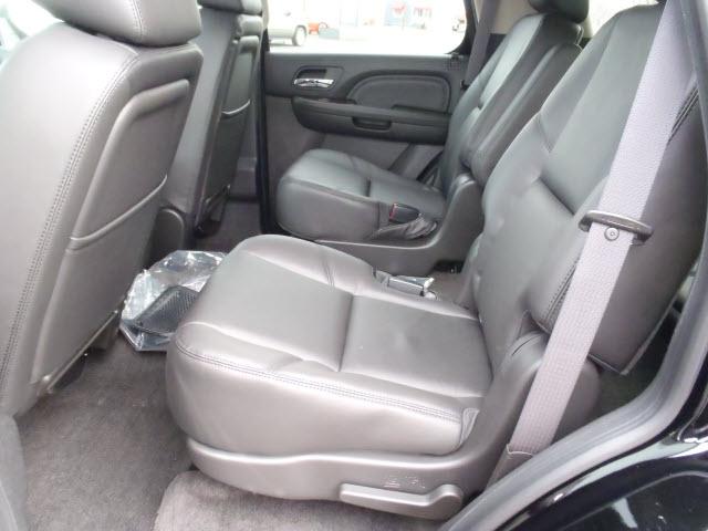 GMC Yukon 2011 photo 3