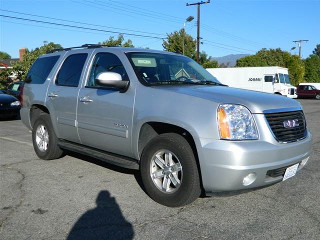 GMC Yukon LX Wagon 4D Other