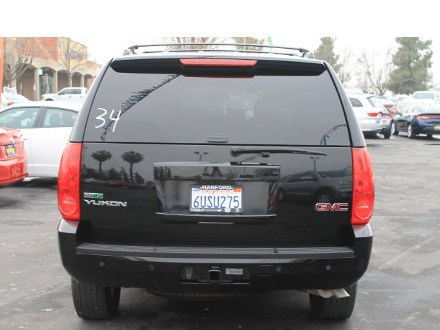 GMC Yukon 2012 photo 5