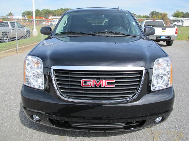 GMC Yukon 2012 photo 5