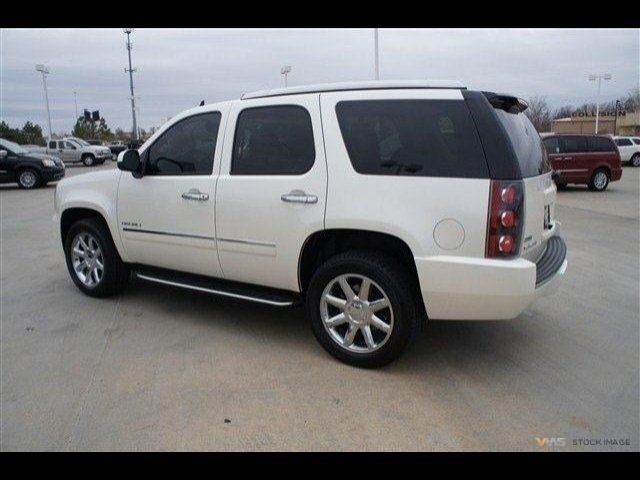 GMC Yukon 2012 photo 5