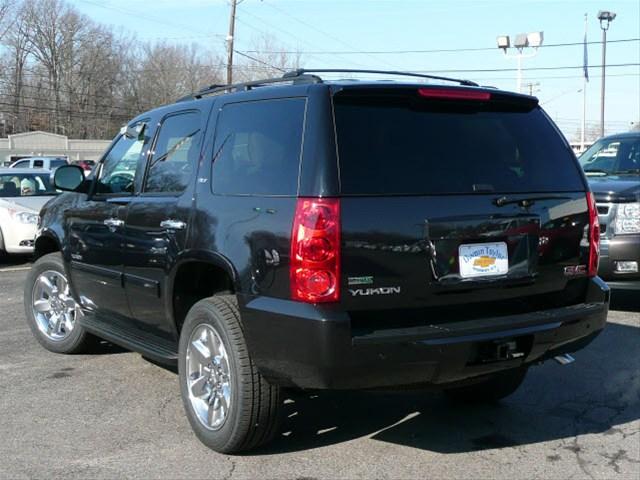 GMC Yukon 2012 photo 4