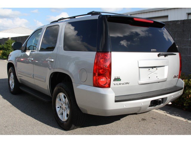 GMC Yukon 2012 photo 4