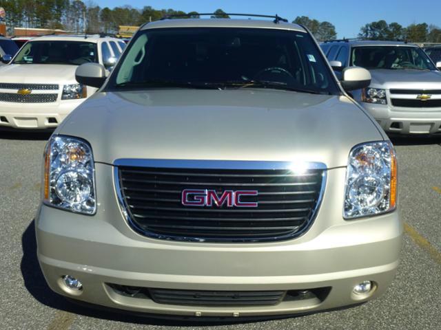 GMC Yukon 2012 photo 5