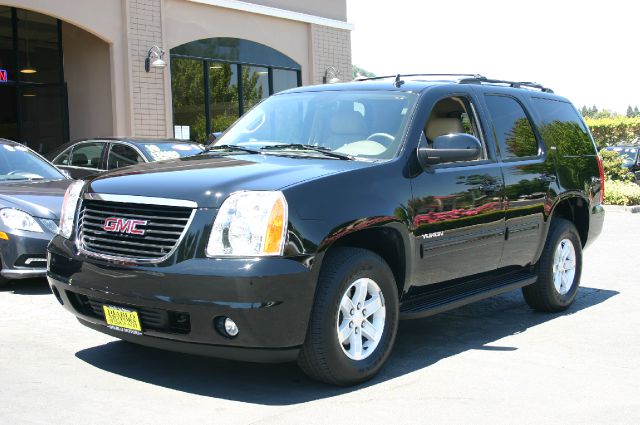 GMC Yukon 2012 photo 7