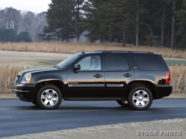 GMC Yukon 2012 photo 3