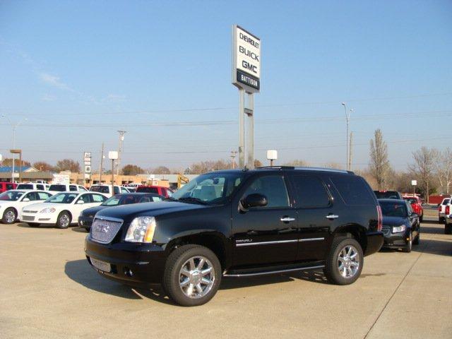 GMC Yukon EX Sedan 4D Sport Utility