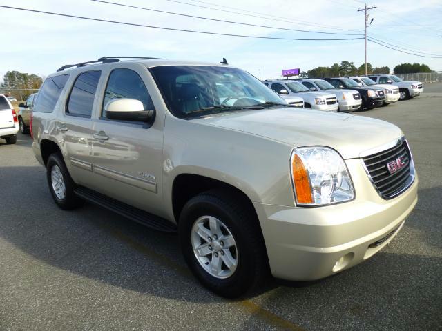 GMC Yukon 2012 photo 4