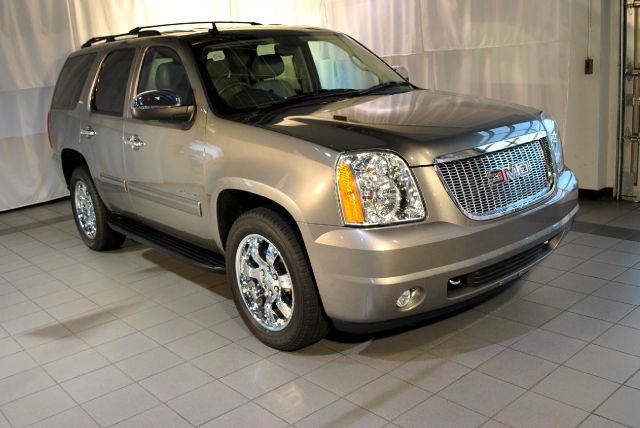 GMC Yukon 2012 photo 4