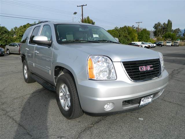 GMC Yukon LX Wagon 4D Other