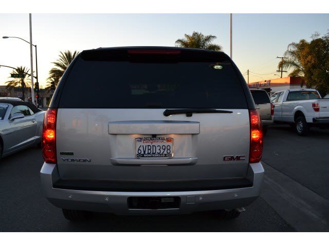 GMC Yukon 2012 photo 5