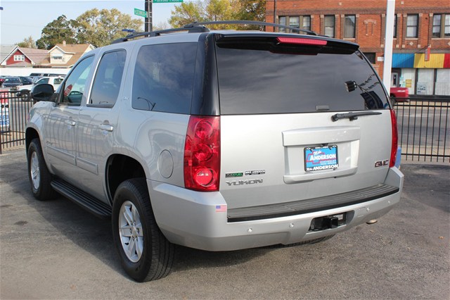 GMC Yukon 2012 photo 5