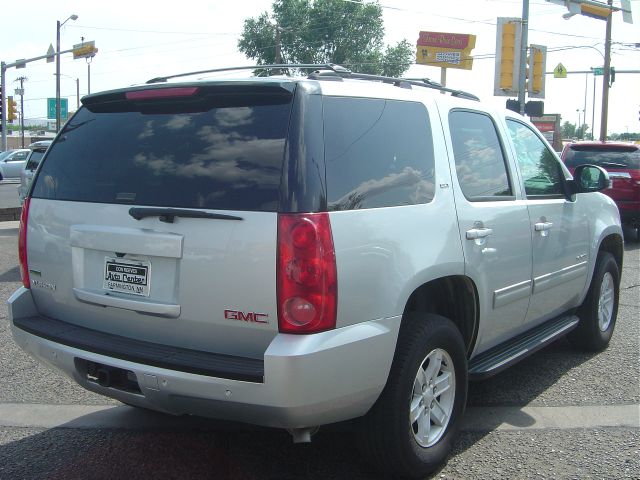 GMC Yukon 2012 photo 4