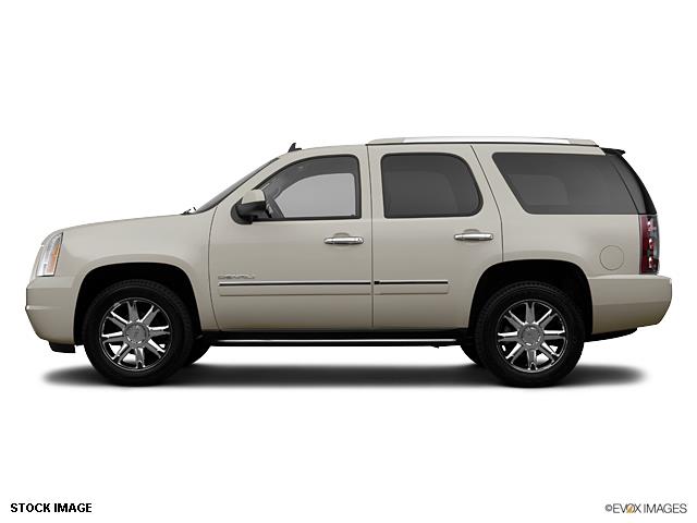 GMC Yukon 2013 photo 1