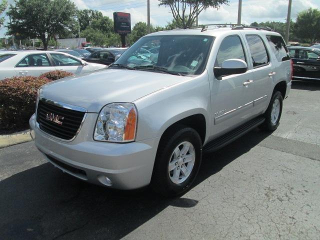 GMC Yukon 2013 photo 3