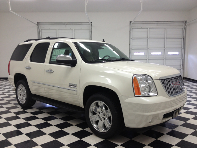 GMC Yukon 2013 photo 7