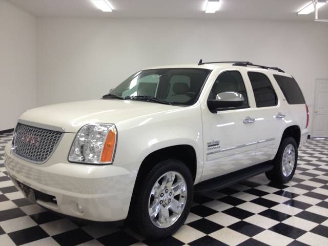 GMC Yukon 2013 photo 9