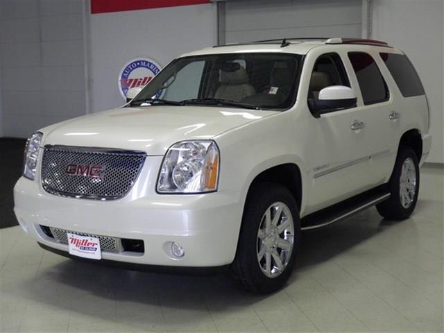 GMC Yukon 2013 photo 1