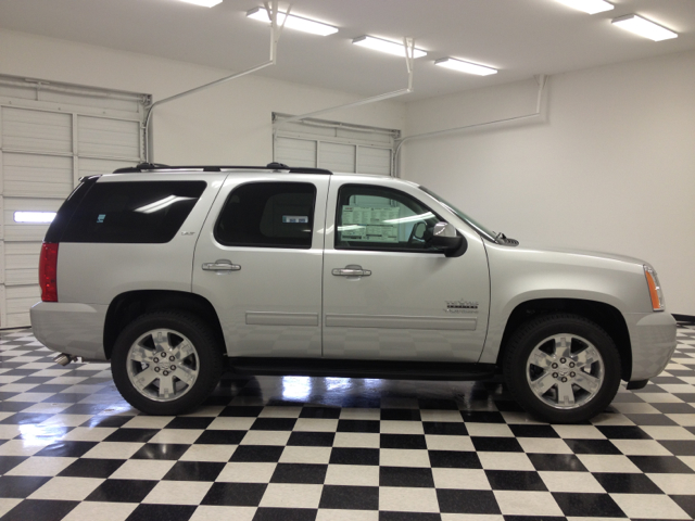 GMC Yukon 2013 photo 10