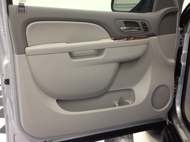 GMC Yukon 2013 photo 11