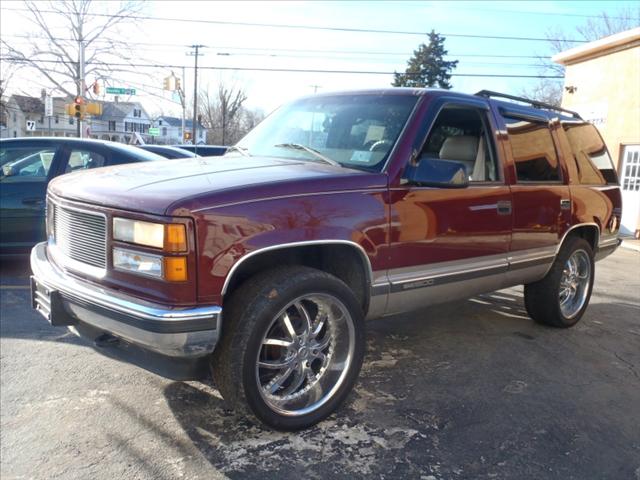 GMC Yukon Denali Base Sport Utility