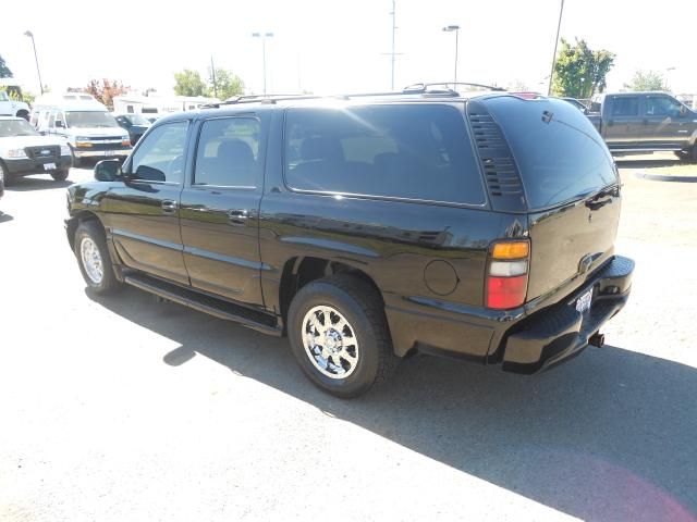 GMC Yukon Denali 2005 photo 5