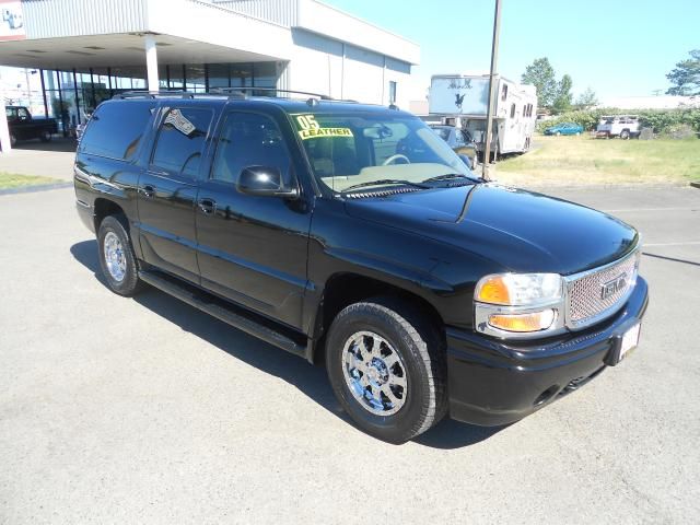 GMC Yukon Denali 2005 photo 6