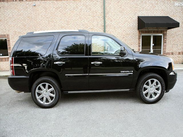 GMC Yukon Denali 2007 photo 3