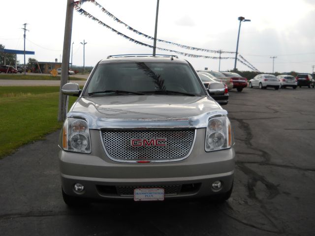 GMC Yukon Denali 2007 photo 3