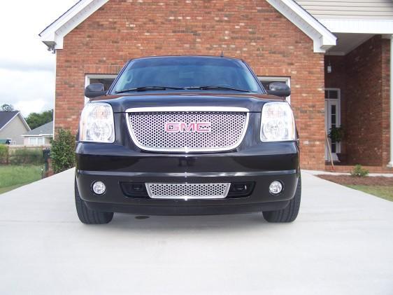 GMC Yukon Denali EX Sedan 4D Sport Utility