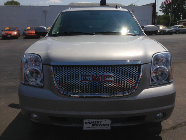 GMC Yukon Denali 2007 photo 1