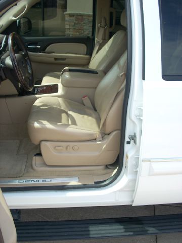 GMC Yukon Denali 2007 photo 4