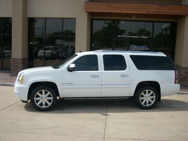 GMC Yukon Denali 2007 photo 5