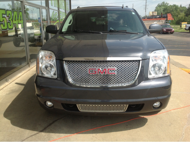 GMC Yukon Denali 2008 photo 14