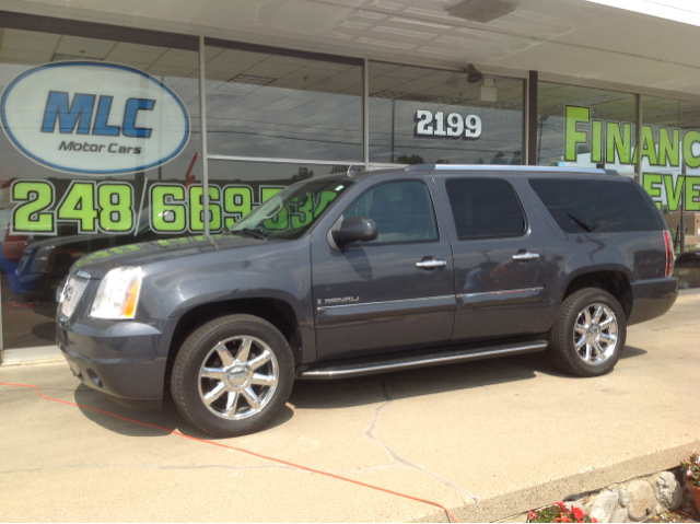 GMC Yukon Denali 2008 photo 16