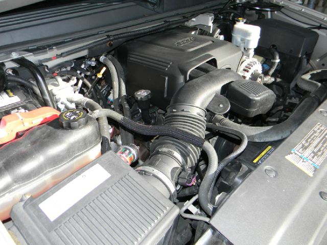 GMC Yukon Denali 2008 photo 2