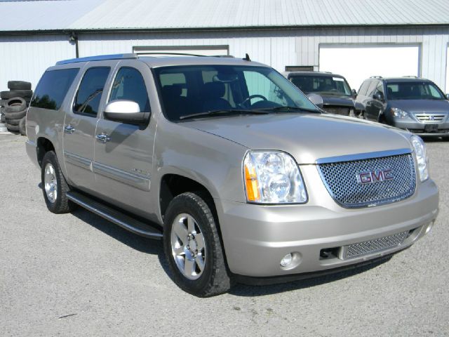 GMC Yukon Denali 2008 photo 23