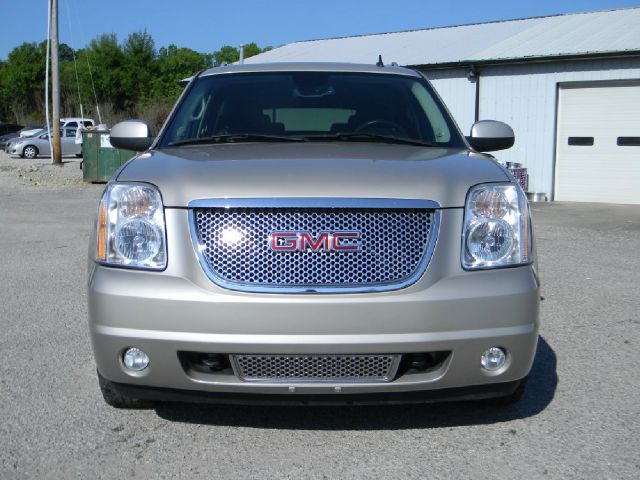 GMC Yukon Denali 2008 photo 39