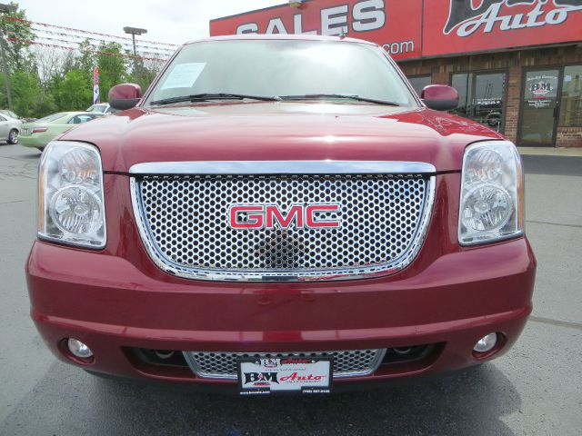 GMC Yukon Denali 2008 photo 13