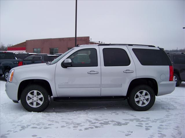 GMC Yukon Denali 2011 photo 1