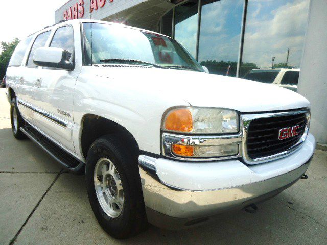 GMC Yukon XL 2000 photo 8