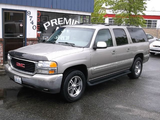 GMC Yukon XL 2000 photo 15