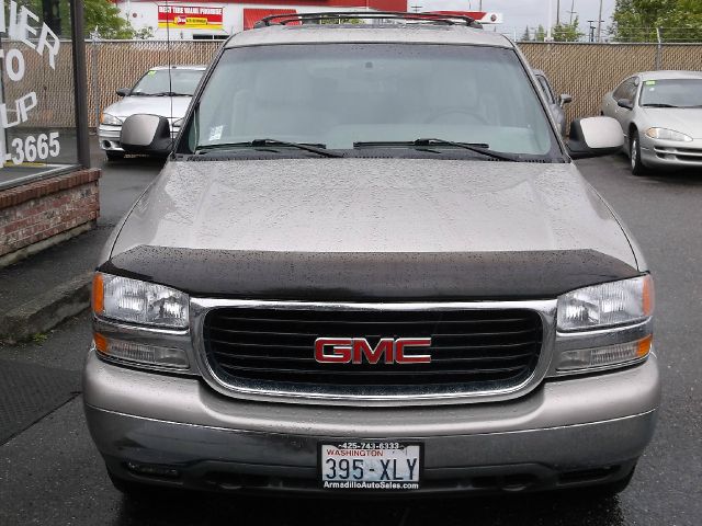 GMC Yukon XL 2000 photo 3